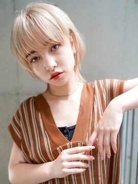 ギークス(GEEKS) 【GEEKS渋谷】ブロンドカラー/顔周りカット/ハイトーン/似合わせ