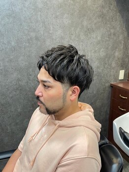 スマイルヘアー 上野入谷店(Smile hair)の写真/ひげや眉を整えて清潔感アップ！忙しい男性にぴったりの理容室♪
