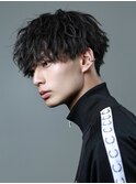 メンズ縦落ちツイストスパイラルパーマ刈り上げマッシュカット