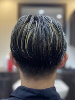 ヘアクリニックカルム 日暮里(Hair Clinic Calme)&nbsp;金メッシュ　ブリーチメッシュ　ハイトーンメッシュ　毛流れ