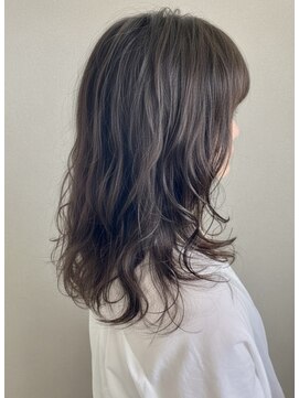 クローバー(clover) レイヤーカット×ゆるふわパーマ