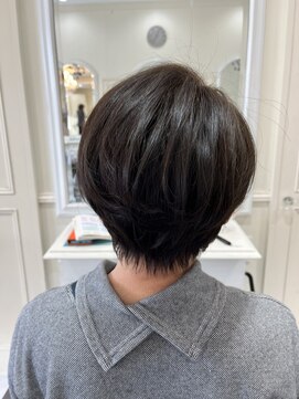 サロンドウィズ 本店 本八幡(Salon de With) 大人美フォルムショートボブ