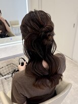 ディティカレスト(Dityca rst)&nbsp;ハーフアップカチモリ