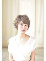 アトリエ エス atelier es HAIRDESIGN&nbsp;大人ショート/ふんわりショート/透明感/ベージュ/くすみカラー