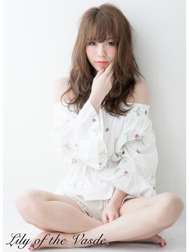 リリーオブザベイス(Lily of the Vase) ロングヘア☆レイヤー