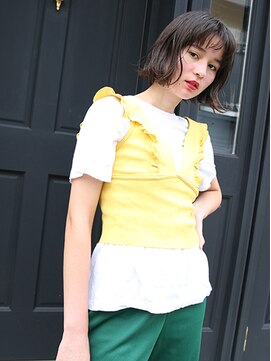 サバービア(suburbia) 『カット+ファストブリーチ+ホワイトグレージュ』