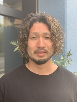 メル(Mel) ★サーファースパイラル★20代30代40代★メンズパーマ★ロング★