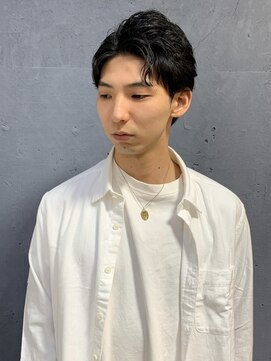 ロバーツ 国立(ROBERTS) センターパート/サイドパート<理容室><国立/国立駅/メンズ>