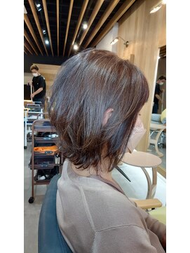 キレイコムデュース(Deuce) 外はねボブ