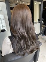 アクアオモテサンドウ(ACQUA omotesando)&nbsp;△ブリーチなしミルクティーグレージュ髪質改善ロングヘア