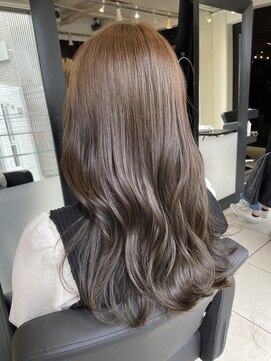 アクアオモテサンドウ(ACQUA omotesando) △ブリーチなしミルクティーグレージュ髪質改善ロングヘア