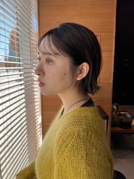 ザシー オモテサンドウ(The C) 20代30代40代ナチュラル大人可愛いレイヤースタイル