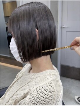 ロンドカスティーヨ 四日市(Lond castillo) 【futaba】切りっぱなしボブ/髪質改善/縮毛矯正