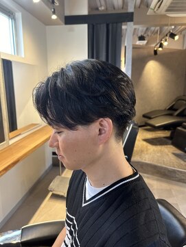 ヴィ 大宮(Vii) 【SYUYA】毛流れセンターパート/ワンカール/刈り上げ/韓国風大宮