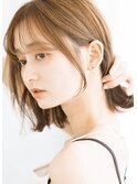 切りっぱなしミディアム/ミルクティーブラウン