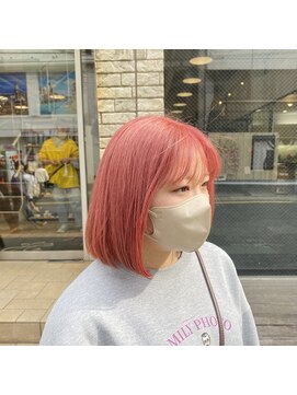 ヒップスアイズ(Hip's eyes) コーラルピンクカラー♪【大宮ヒップスアイズ 関根里佳子】