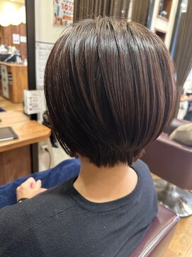 美容室ヒラトヤ 仙北店 大人ショートボブ丸みショートカット艶髪暗髪ヘアスタイル