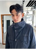 センターパートスタイル