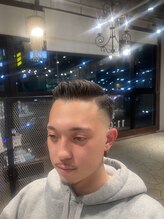 デュース ヘアーメイクス(DEUCE Hair Makes) フェードスタイル アメリカンバーバースタイル