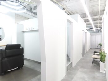 シキサロン 仙台(siki.salon)の写真/《髪質改善完全個室サロン》新しい価値を！人の目を気にせず、寛ぎながら希望を叶える♪