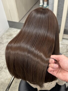 ディプティモイラ(dipty MOILA) うる艶髪ベージュ