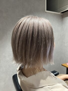 ビスイル 秋葉原店(Vis ill) 小顔マレットヘア◎暗髪でも透明感ヘーゼルグレージュ