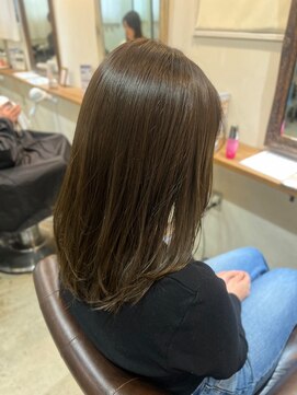 エトワール(Etoile HAIR SALON) レイヤー11.25オリーブグレー