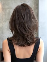 赤れんがアネックス(ANNEX)&nbsp;レイヤーミディアムくびれミディアムくびれヘアロブ海外レイヤー