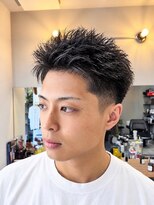 ミスターマウントロックバーバーショップ(MR.MT.ROCK BARBER SHOP) スパイキーショート テーパーフェード