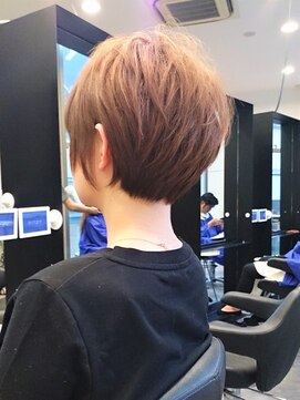 リッチ(RITZY) 【RITZY】360°後頭部フォルムのきれいなショート☆