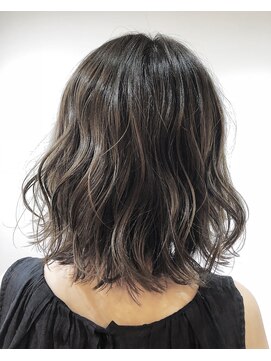 美容室 かんしゃ かんしゃ【Ｍａｒｉｋｏ】伸ばし中を楽しめる外はねパーマ