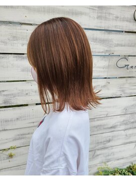 アンドビー(&b.) ラベンダーアッシュ×外ハネミディー【大垣/大垣駅/髪質改善】