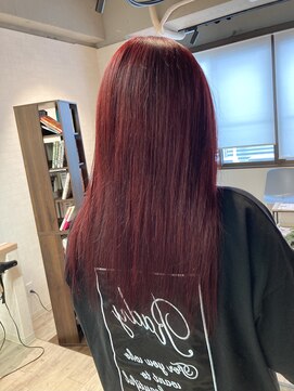 コワファーストナガサキシャンプーボーイ(COIFF1RST NAGASAKI SHAMPOO BOY) ブリーチ1回 カシスレッド