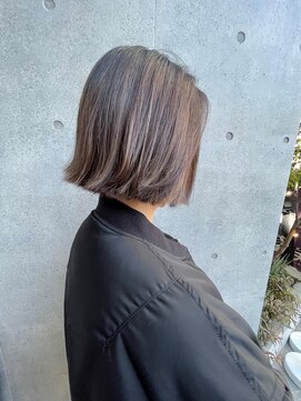 クレア 下北沢(CREA) 白髪ぼかしハイライトボブヘア