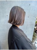 白髪ぼかしハイライトボブヘア