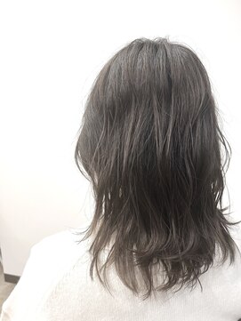 アンドデイ(&DAY) 波巻きミディアム