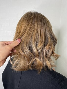 ユートピア(U topia) #ナチュラルミルクティー #透明感カラー #黒染め履歴あり