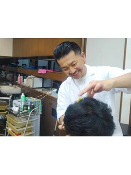 ベテランstylistのマンツーマン施術で、ワンランク上の仕上がりに◇髪のお悩みにも親身に寄り添います。