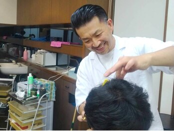ヘアーデザインハセガワ(hair design hasegawa)の写真/ベテランstylistのマンツーマン施術で、ワンランク上の仕上がりに◇髪のお悩みにも親身に寄り添います。