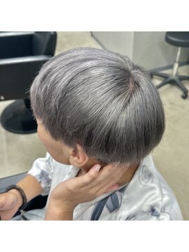 フイ 代々木(Hui) ハイトーンカラー/マッシュパーマ/アースカラー/men's/