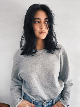 ベンジー オウン 代々木上原店(benji own) ブルーブラック　ニュアンスレイヤー