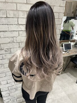 フェリア 渋谷(Feria) 【Feria 渋谷】ナチュラルバレイヤージュ☆渡邉悟