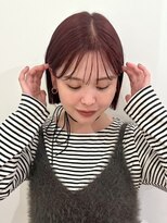 ローネス(LONESS)&nbsp;春カラー　チェリーレッド　コンパクトボブ　切りっぱなし