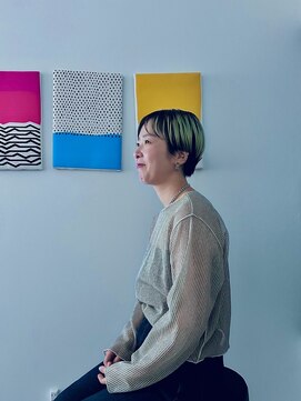 エミー(aimee) ショート×アンブレラカラー