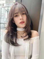 ニューヨークニューヨークマザーズ(NYNY Mothers)&nbsp;ミディアムレイヤー/顔まわりカット/内巻き/韓国風/透明感カラー