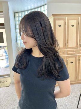 ロマーリ(LOMARLIE) darkolive/レイヤーカット