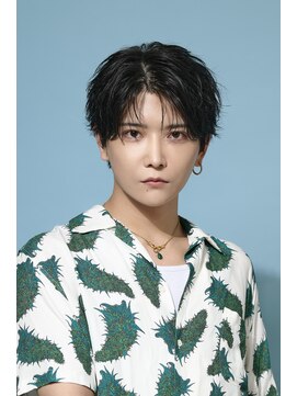 オーシャントーキョーオーバー 渋谷(OCEAN TOKYO OVER) 韓国センターパートコンマバングフェザーパーマニュアンスパーマ