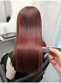 「毎朝アイロン卒業！クセ・広がりを抑える艶ストレート体験」
