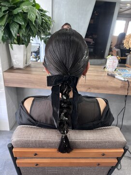 ティティ(TiTi) 結婚式 ヘアセット お呼ばれヘア [TiTi_福田りの]