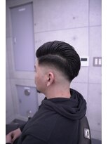 クロム トウキョウ ザ バーバーアルト 神保町店(CHROM TOKYO the Barber ALT)&nbsp;スキンフェード/フェードカット